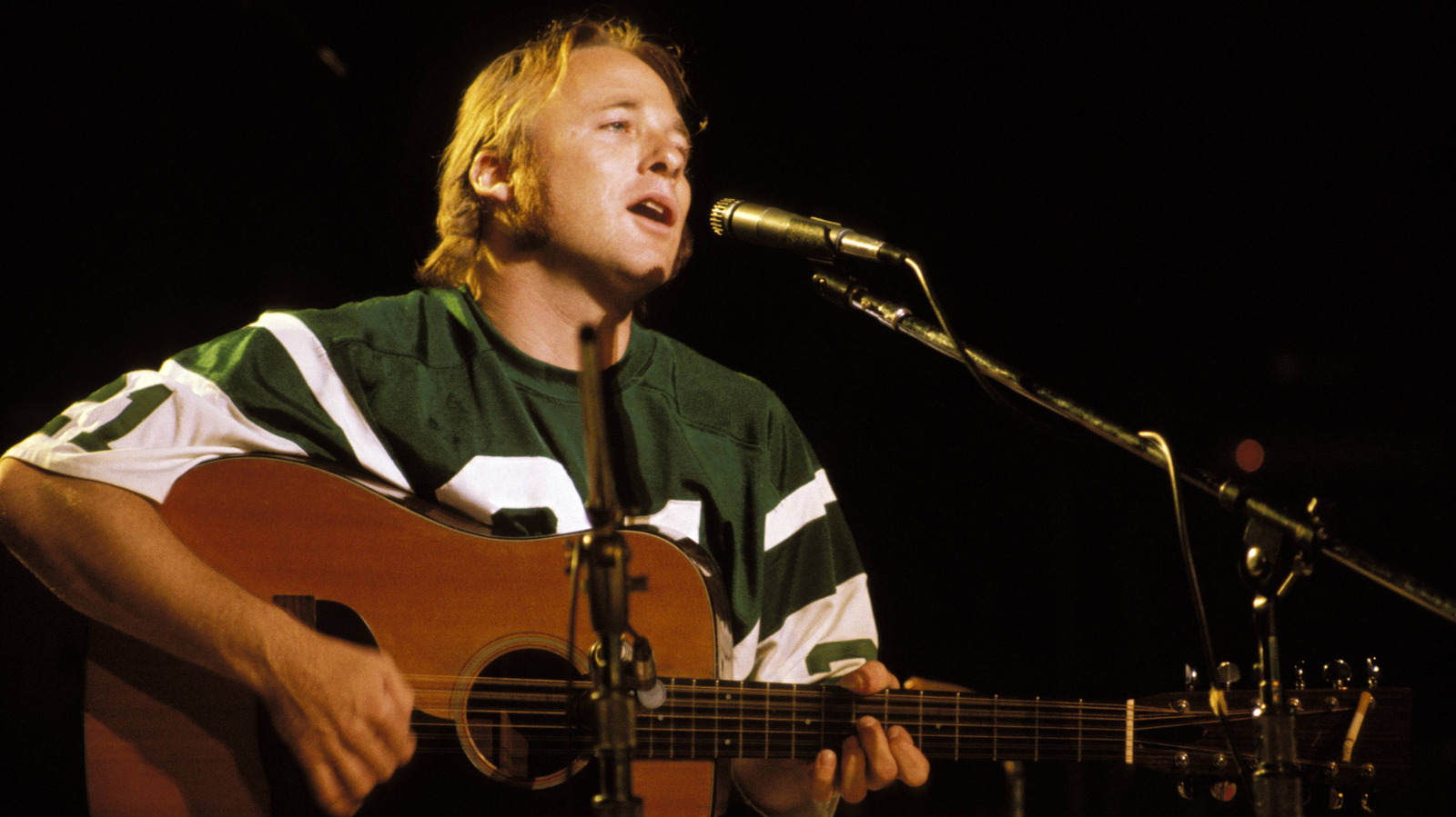 5 álbumes clásicos que definen el folk rock