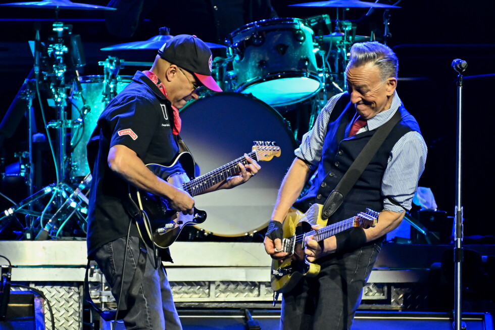 Bruce Springsteen y Foo Fighters encabezarán el festival de protesta