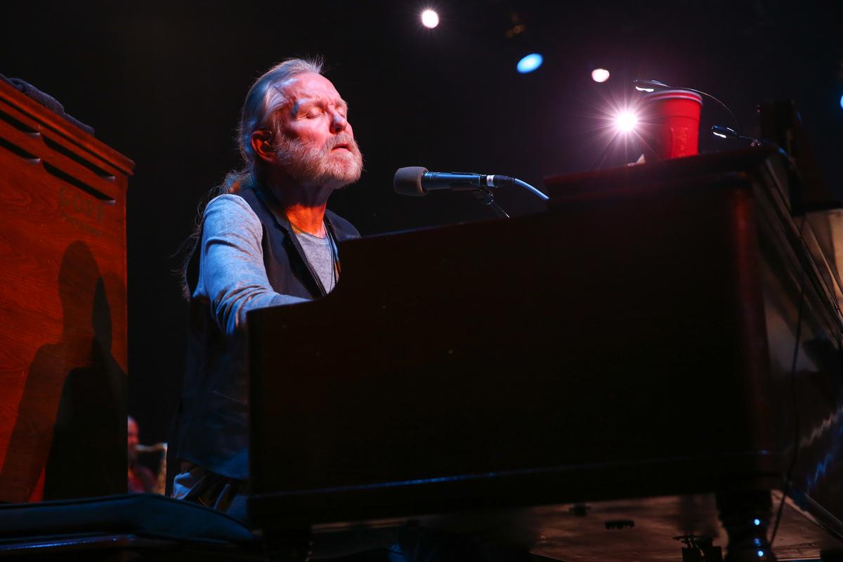 Cómo Gregg Allman finalmente enfrentó a sus demonios