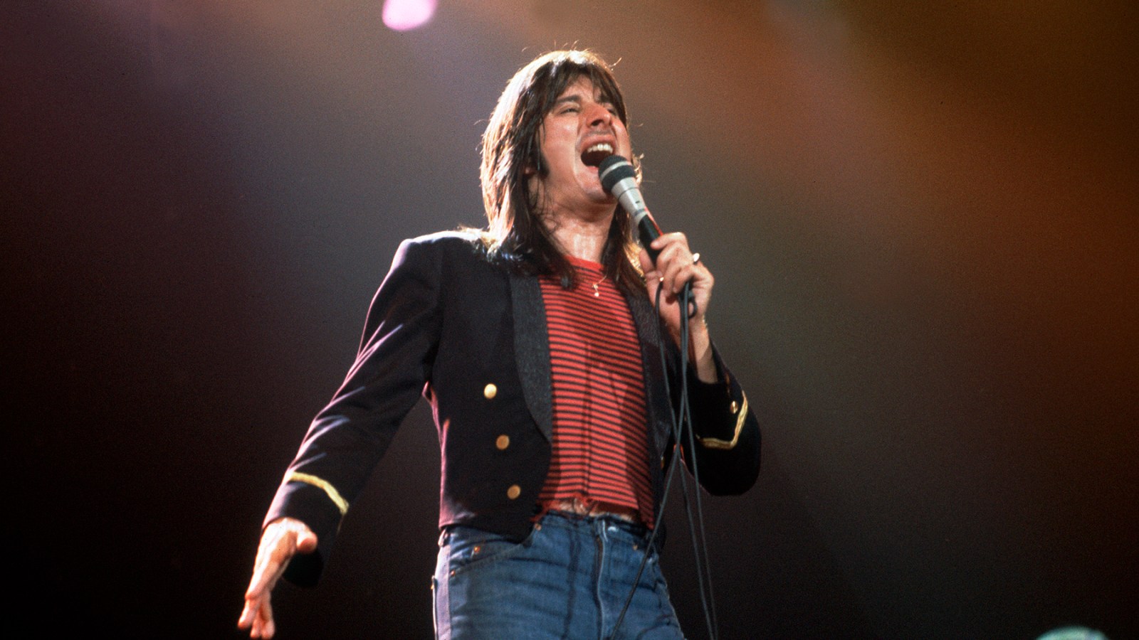 'Don't Stop Believin'': vea a cada cantante de Journey interpretar el éxito de la banda