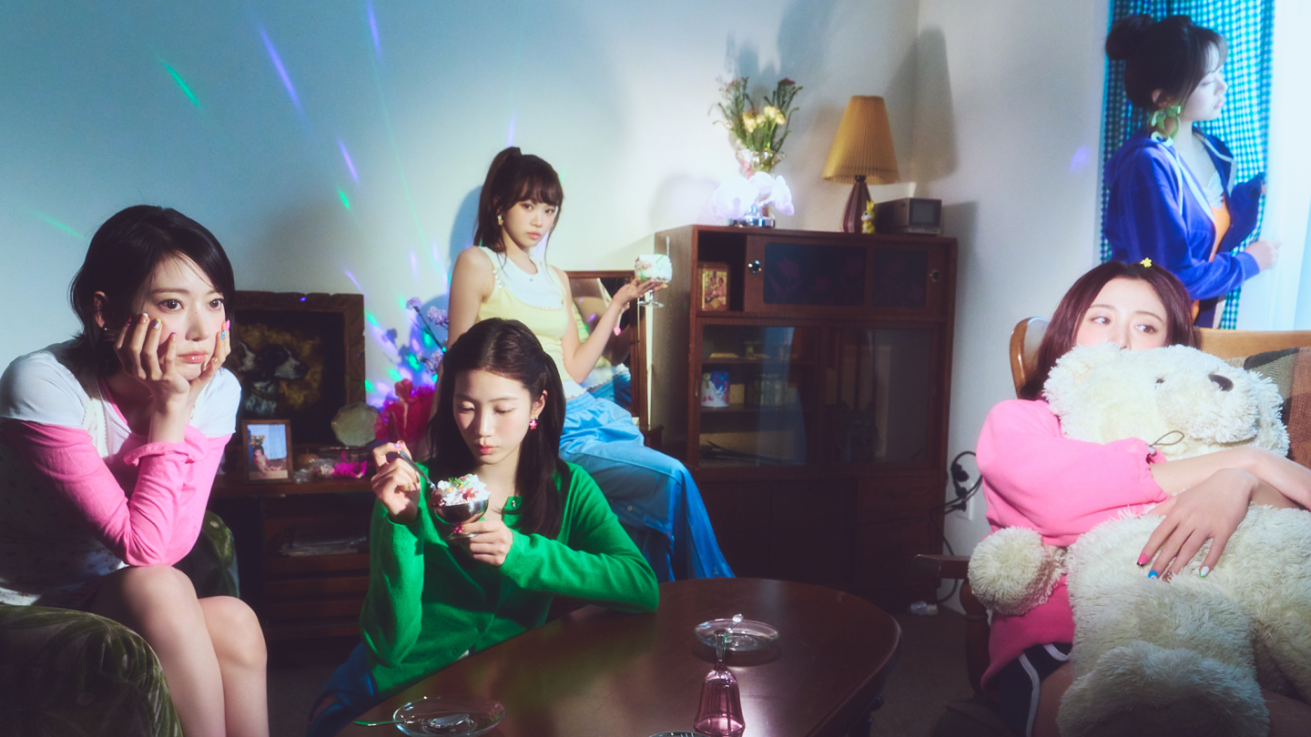 El grupo de K-Pop Le Sserafim se redefine en el álbum Pureflow Pt. 1