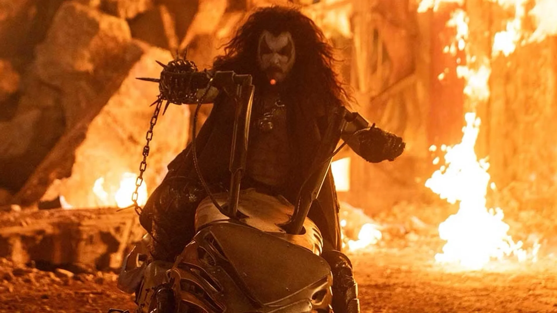 Jason Momoa revela cómo es la relación de Lobo con Superman en el DCU – GeekTyrant