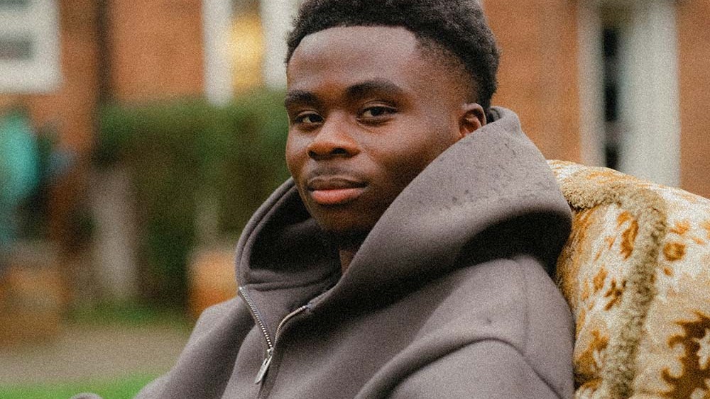La estrella del Arsenal, Bukayo Saka, contará su historia en el documental «The Time is Now»