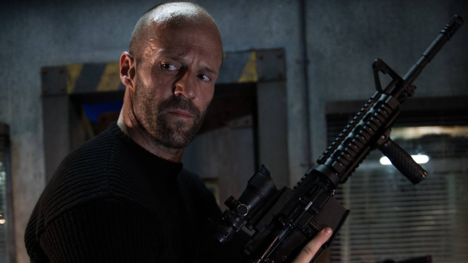 La nueva comedia de acción de Jason Statham del director de 'John Wick' fija oficialmente la fecha de estreno