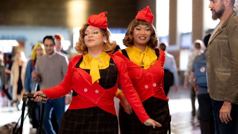 Las drag queens hacen algo radical en la nueva película de RuPaul: comedia tonta tradicional