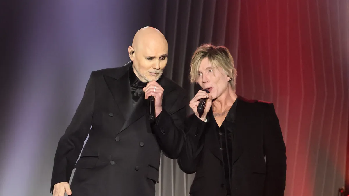 Lo más destacado del Salón de la Fama de los Compositores de Taylor Swift y KISS