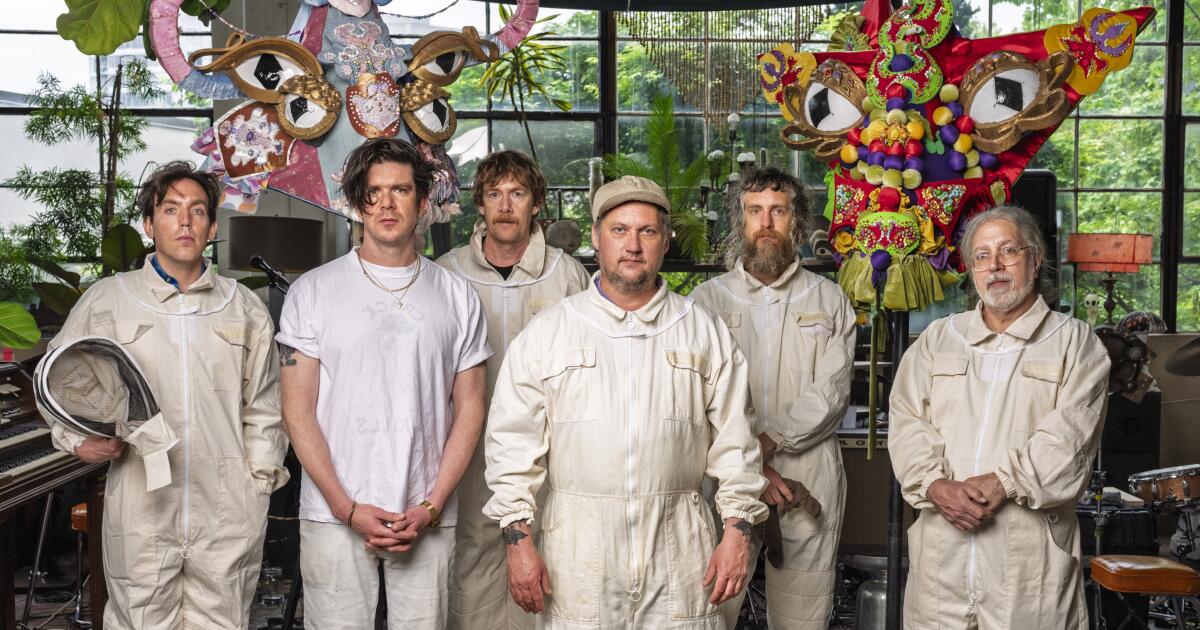 Modest Mouse aborda la muerte y da vida a un nuevo álbum que "realmente es nuestro"