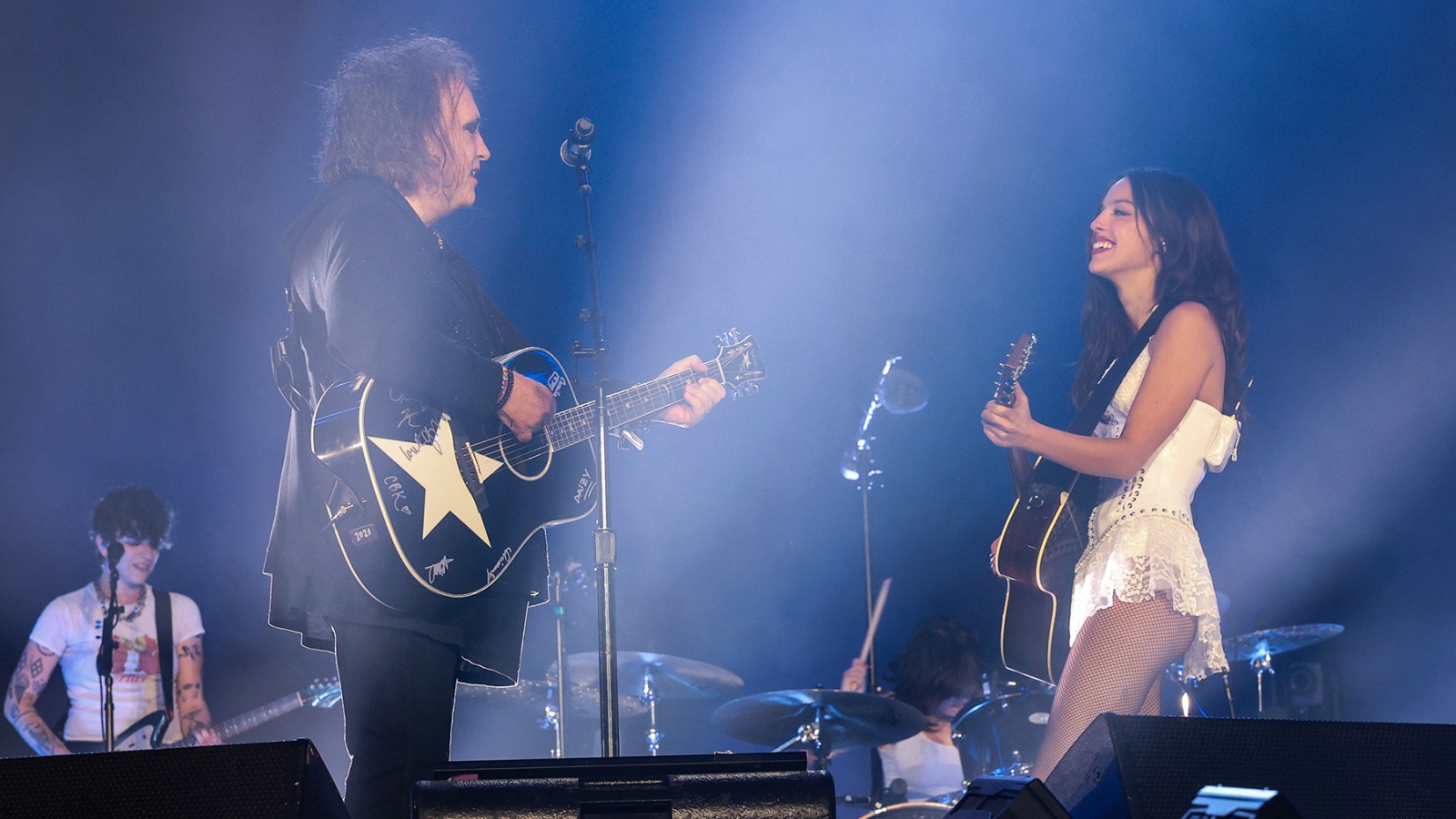 Por qué amamos 'What's Wrong With Me' de Olivia Rodrigo y Robert Smith