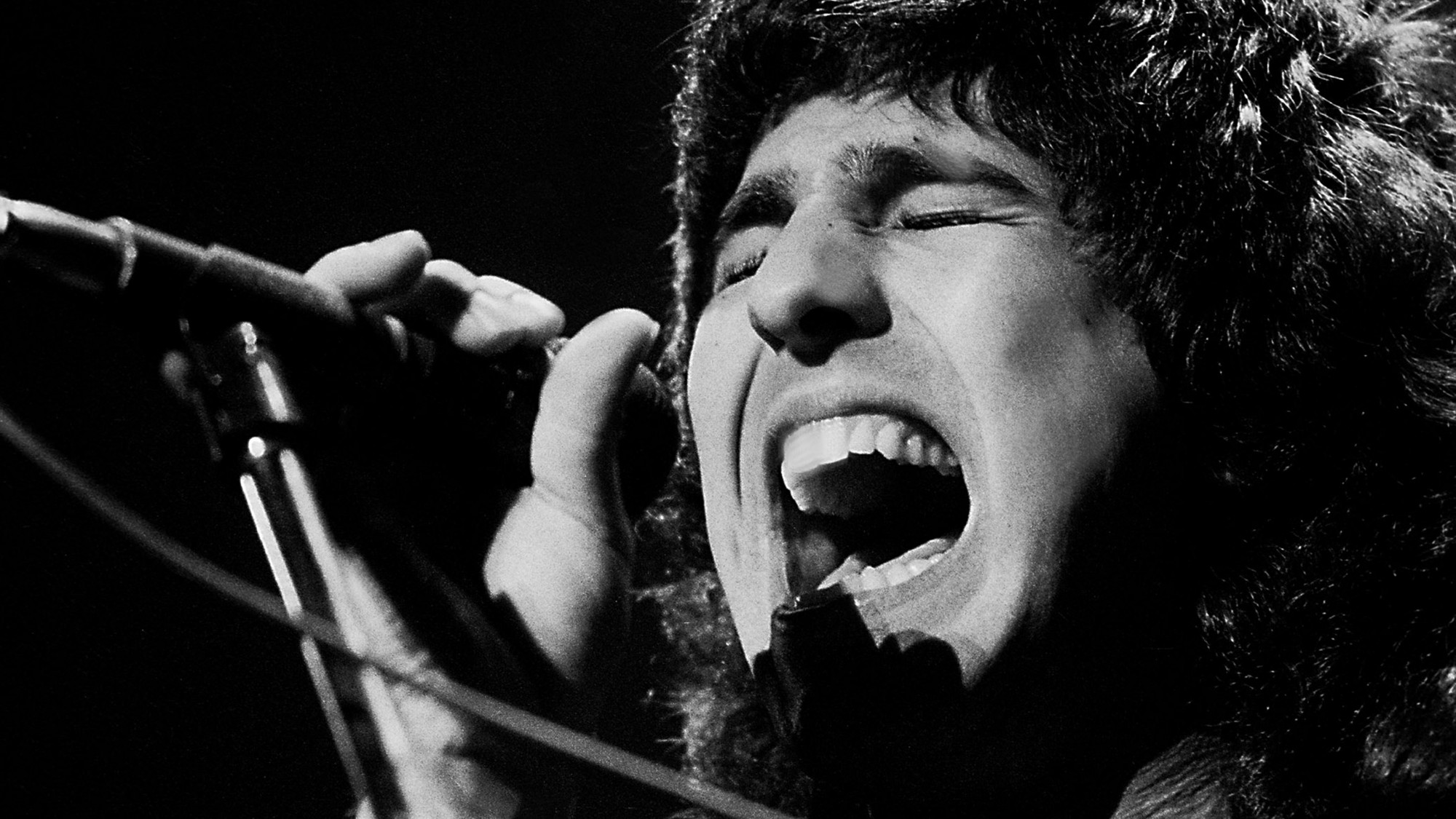 Recordando cuando Journey contrató (y despidió) a un cantante principal antes de que pudiera contribuir mucho a la banda en 1977