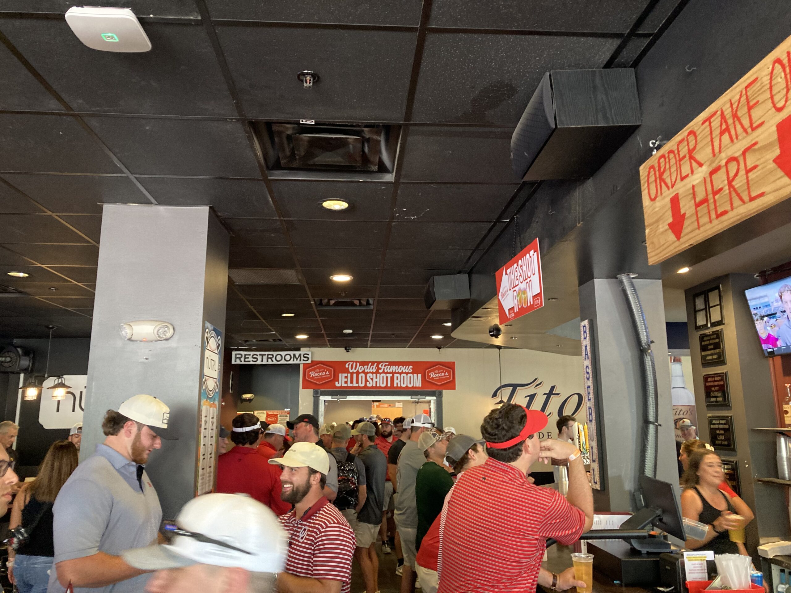 The Omaha Diaries, Día 4: Escenas de Rocco's