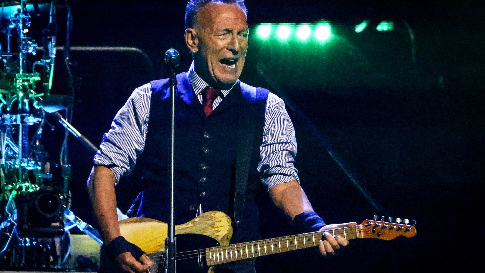 Vea a Bruce Springsteen tocar con Jon Bon Jovi en 'Music America'